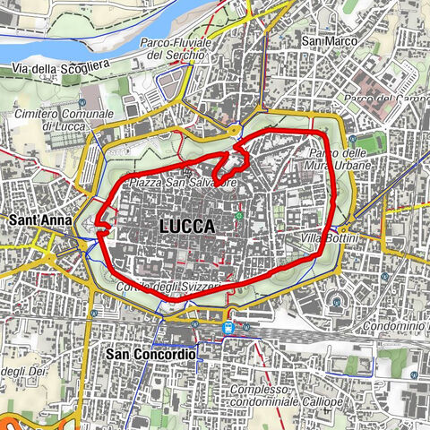 Rundgang auf Luccas Mauern