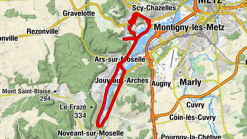 Au Bon Bouillon - Nami - Église Saint-Martin - Église Saint-André