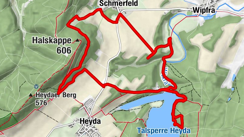 Heyda Über Felder zum See