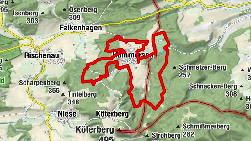 Hummerser Rundwanderweg mit rustikalen Bänken
